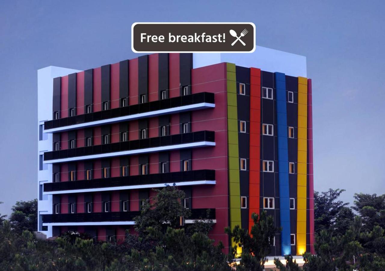 Amaris Hotel Senen Jakarta Eksteriør billede