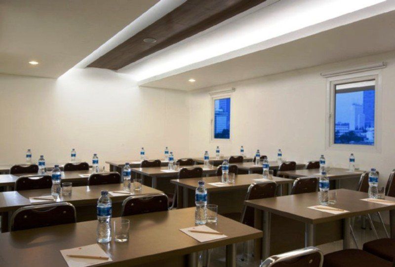 Amaris Hotel Senen Jakarta Eksteriør billede